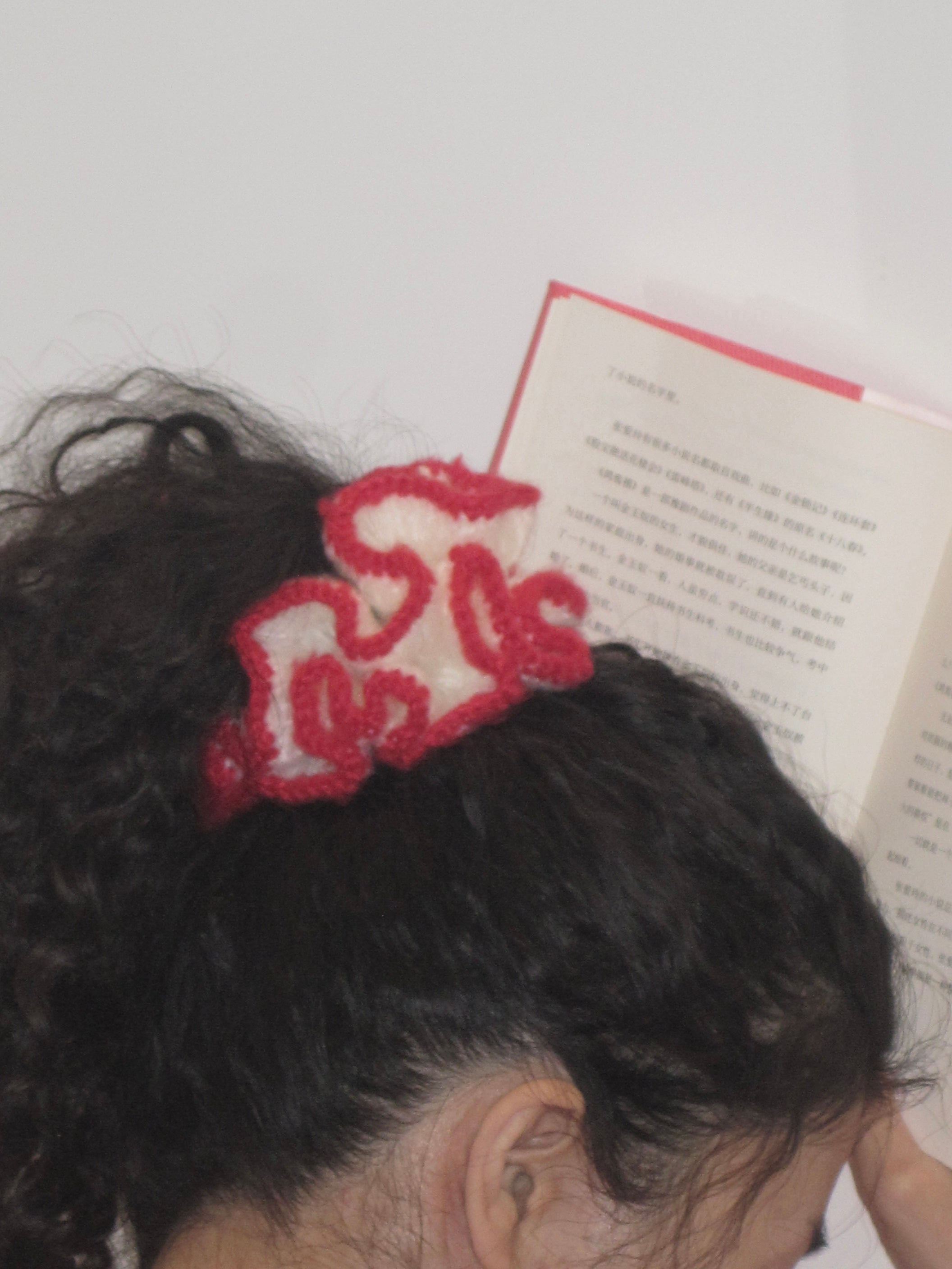 Giant Crochet Double-layers Mohair Scrunchie | White+Red