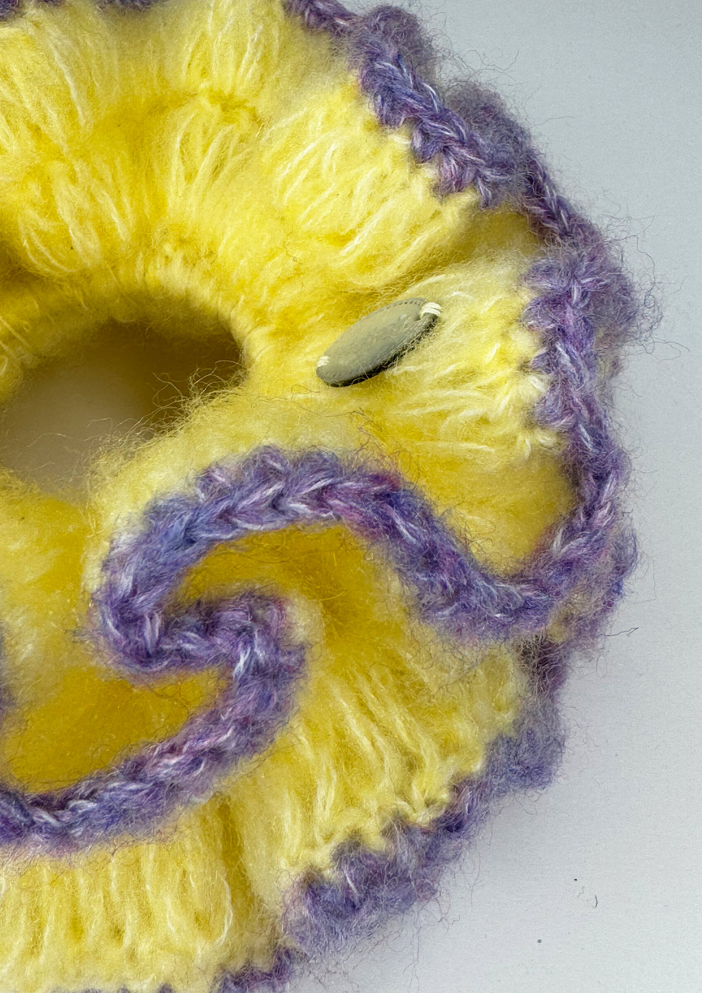 Chouchou géant en mohair double épaisseur tricoté | Jaune + Violet 